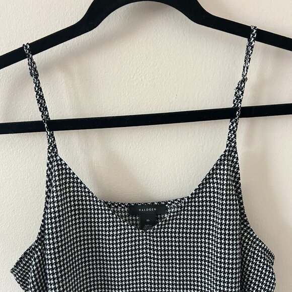 Halogen Women’s Black & White V-Neck Camisole Size M - Picture 3 of 4